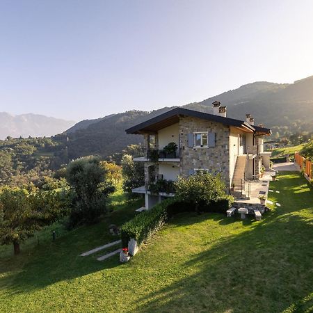 Mos Country House Tremosine Екстериор снимка