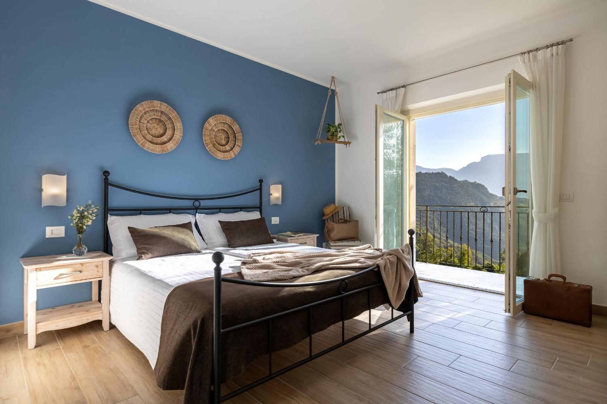 Mos Country House Tremosine Екстериор снимка